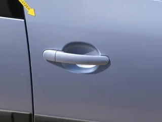 Skoda Roomster 5J Tür vorne rechts Beifahrertür - blau LF5Y (ohne Anbauteile) - Bild 3