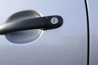 VW Polo 9N 9N3 Tür vorne links Fahrertür 2/3-Türer silber LA7W reflexsilber - Bild 2