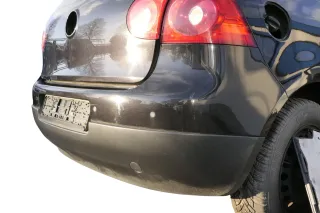 VW Golf 5 1K Limousine Stoßstange hinten Heckstoßstange schwarz LC9Z PDC blackme - Bild 3