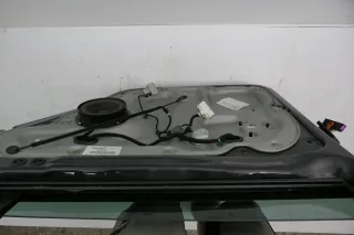 VW Touran 1T 1T3 Tür hinten rechts schwarz LC9Z mit Scheibe 116564 Kratzer - Bild 2