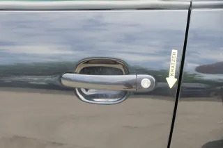 Ibiza 6J Tür vorne links Fahrertür schwarz LC9Z 2/3-Türer - ohne Anbauteile - Bild 3