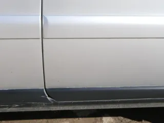 Audi A4 B5 Tür nur Türblatt hinten links silber LY7W - Facelift - Bild 8