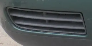 Golf 4 1E Cabrio Gitter in Stoßstange vorne Frontstoßstange Blende rechts - Bild 1