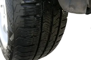 VW Passat 3BG Alufelgen Winterreifen Reifen 205/60 R15 91H KBA 43885 # 7mm - Bild 3