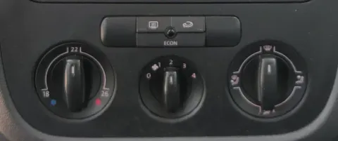 VW Golf 5 Eos Caddy Steuergerät Klimaanlage Klimabedienteil 1K0820047JN Heizung
