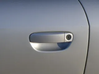 Audi A4 8H 8E B6 B7 Cabrio Tür vorne links Fahrertür silber LY7W -ohne Anbauteil - Bild 7
