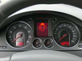 VW Passat 3C Tacho Tachometer 201.000km 3C0920870T Benzin BLF BVY - Bild 2
