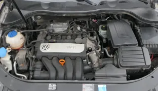 VW Passat 3C Kühlrohr Rohr Leitung Wasserschlauch Kühlwasserschlauch 1K0121070Q - Bild 1