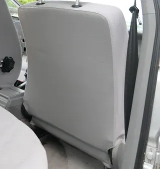 Audi 80 Sitz Beifahrersitz vorne rechts -    ohne Kopfstütze - grau - Bild 4