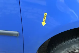 VW Lupo Kotflügel vorne rechts blau LW5Z - Bild 4
