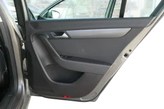 VW Passat 3C B7 Limousine 4x Türverkleidung Verkleidung Tür vorne + hinten braun - Bild 3