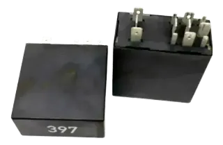 Audi A4 B5 Relais Nebelscheinwerfer 397    8D0907701A 8D0 907 701 A - Bild 1