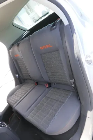 VW Golf 5 V Sitz Sitze hinten Rückbank Rücksitzbank 3 Punkt Lehne orange Goal - Bild 1
