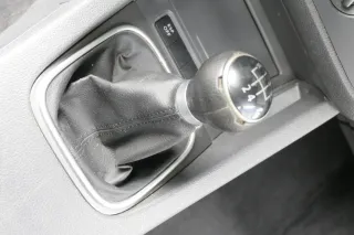 VW Golf 5 Schaltknauf Schaltsack Schaltung Schaltknüppel original 5-Gang 158602 - Bild 1