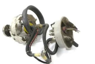Audi A4 B5 Dieselpumpe Tankpumpe 8D0906087AF Kraftstoffpumpe 1,9 TDI AJM - Bild 1