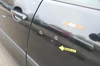 VW Polo 9N 9N3 Tür hinten links 4/5-Türer schwarz L041 - ohne Anbauteile - Bild 3