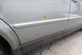 VW Passat 3B 3BG 3B6 Kombi Avant Tür hinten rechts mit Scheibe grau LA7S - Bild 3