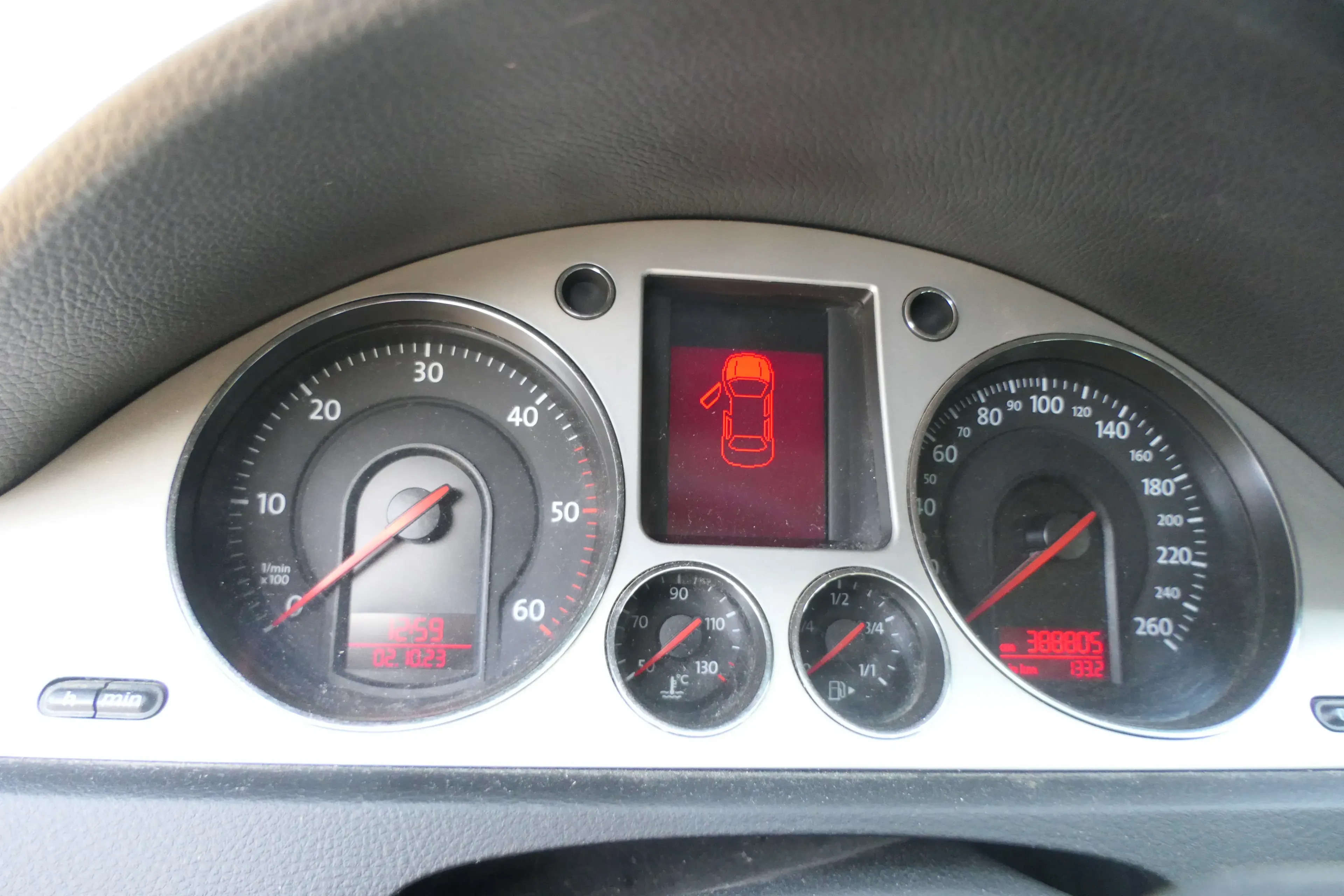 VW Passat 3C Tacho Tachometer 388.800km 3C0920871E Diesel TDI Kombiinstrument - Bild 1
