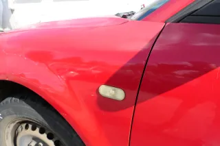 VW Passat 3B Kotflügel vorne links rot LY3D - Bild 5