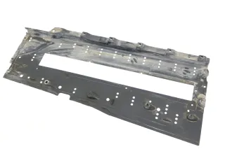 Audi A4 8E Unterbodenverkleidung Verkleidung rechts unten Abdeckung 8E0825208D/E - Bild 3