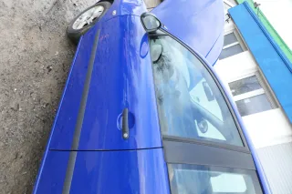 Seat Ibiza 6L Tür Fahrertür 2/3-Türer vorne links blau LS5G ohne Anbautei - Bild 2