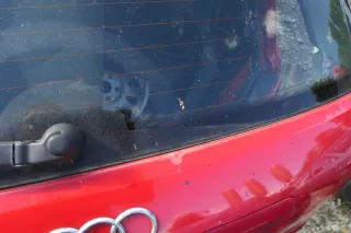 Audi A4 B5 Avant Facelift Heckklappe Klappe hinten rot LY3H Facelfit Scheibe - Bild 8