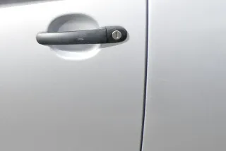 VW Fox 5Z Tür vorne links Fahrertür silber LA7W - Bild 3