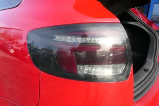 Audi A3 8P Stoßstange Stoßfänger hinten 4/5-Türer rot LY3J - Doppelrohr Sportbac - Bild 6