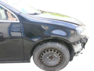 VW Golf 6 Variant Kombi AJ5 Kotflügel vorne rechts schwarz L041 - Bild 1
