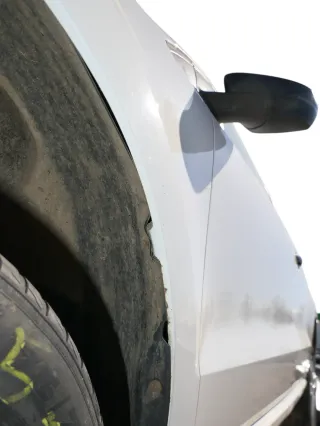 VW Polo 6R 6C Kotflügel vorne links weiß LB9A - Bild 17