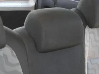 1x Skoda Roomser 5J Kopfstütze hinten in der Mitte mittig - anthrazit - Bild 1