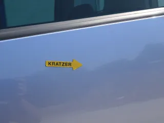 Skoda Roomster 5J Tür hinten links blau LF5Y (ohne Anbauteile - mit Scheibe) - Bild 11