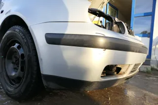 VW Golf 4 1J Stoßstange vorne Stoßfänger vorn silber LB7Z - Bild 4