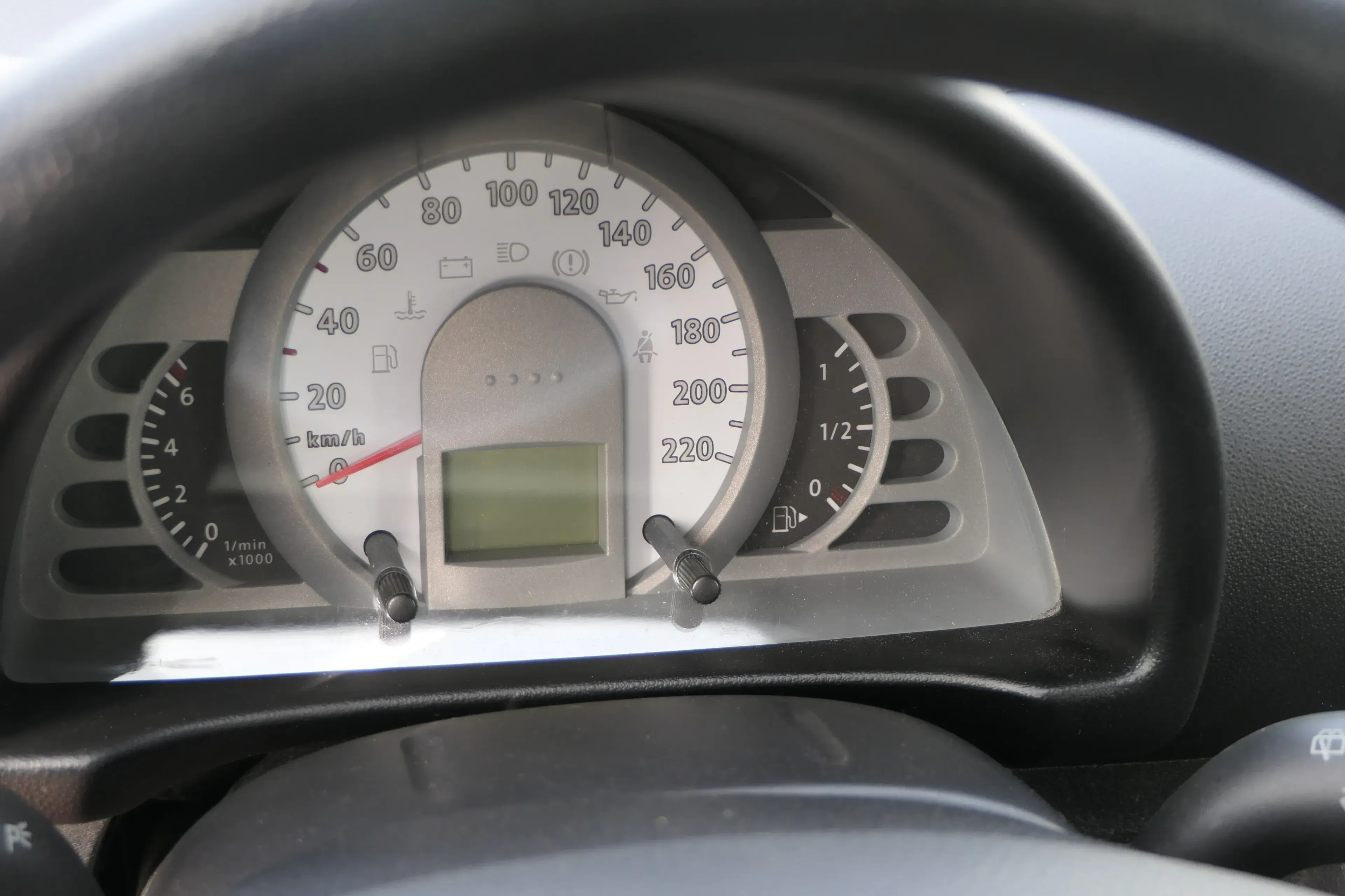 VW Fox 5Z Tacho Tachometer Kombiinstrument 234.000km 5Z0920820N 1,2 54PS 40kw - Bild 1
