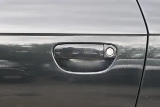 Audi A3 8P 2/3-Türer Tür vorne links Fahrertür Türblatt schwarz LZ9Y - Bild 3