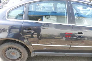 Passat 3B 3BG Limousine Tür hinten rechts schwarz LC9Z - ohne Anbauteile -Chrom - Bild 4