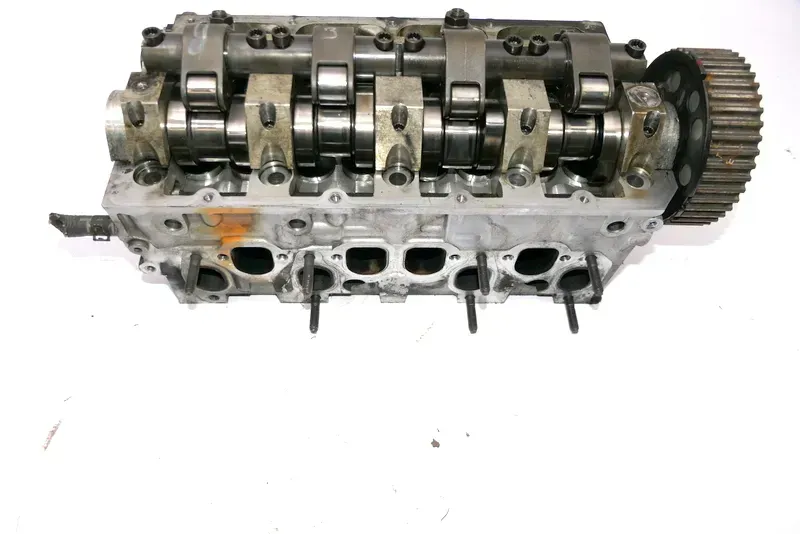 VW Passat 3BG A4 B5 A6 4B Zylinderkopf Kopf 1,9 TDI AVB AJM ATJ AW BGH BGW 2.0 - Bild 1
