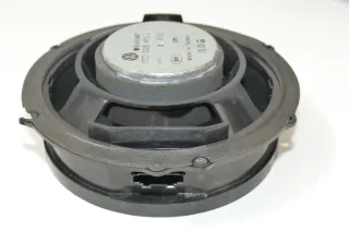 VW Touran 1T Eos Box Lautsprecher 1T0035411J Tiefton in Tür - Bild 2
