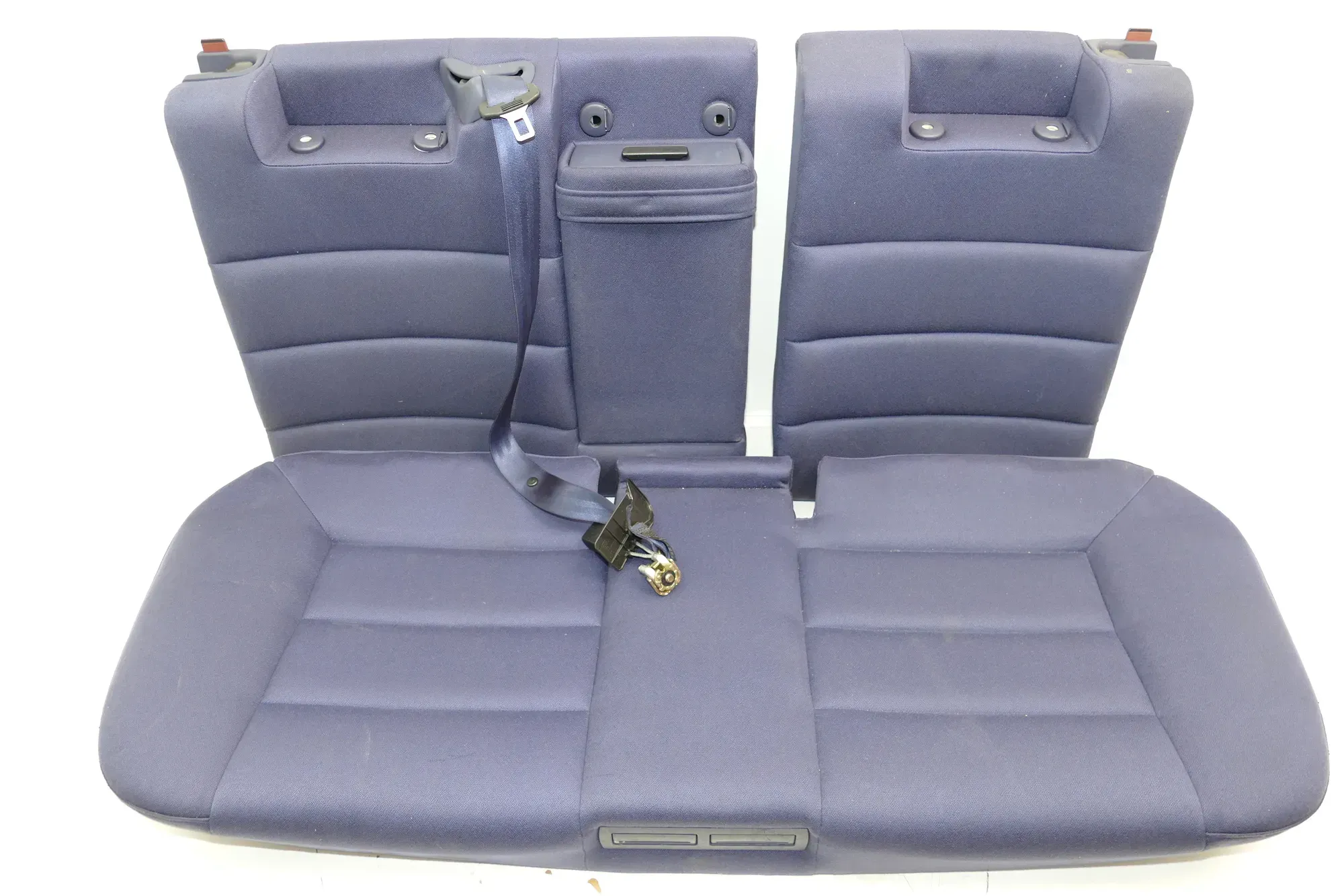 Audi A6 4B Avant Kombi Rückbank Rücksitzbank Sitz Rücksitz Gurt blau - Bild 1