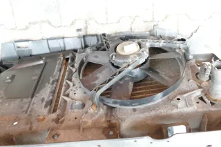 VW Polo 6N2 Schloßträger Kühler Querträger Pralldämpfer (ohneKlima) - Bild 2