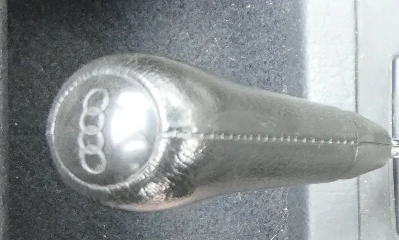 Audi 80 Griff Knopf Automatik Schaltknauf Schalthebel 4A0713141C 01C - Bild 1
