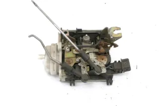 Audi A6 4A Tür Türschloß Zentralverriegelung vorne rechts 4A1837016D - Bild 2