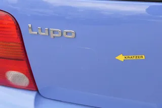 VW Lupo 6X Heckklappe Klappe Kofferraumklappe Scheibe blau LR5A ohne Anbaut - Bild 3