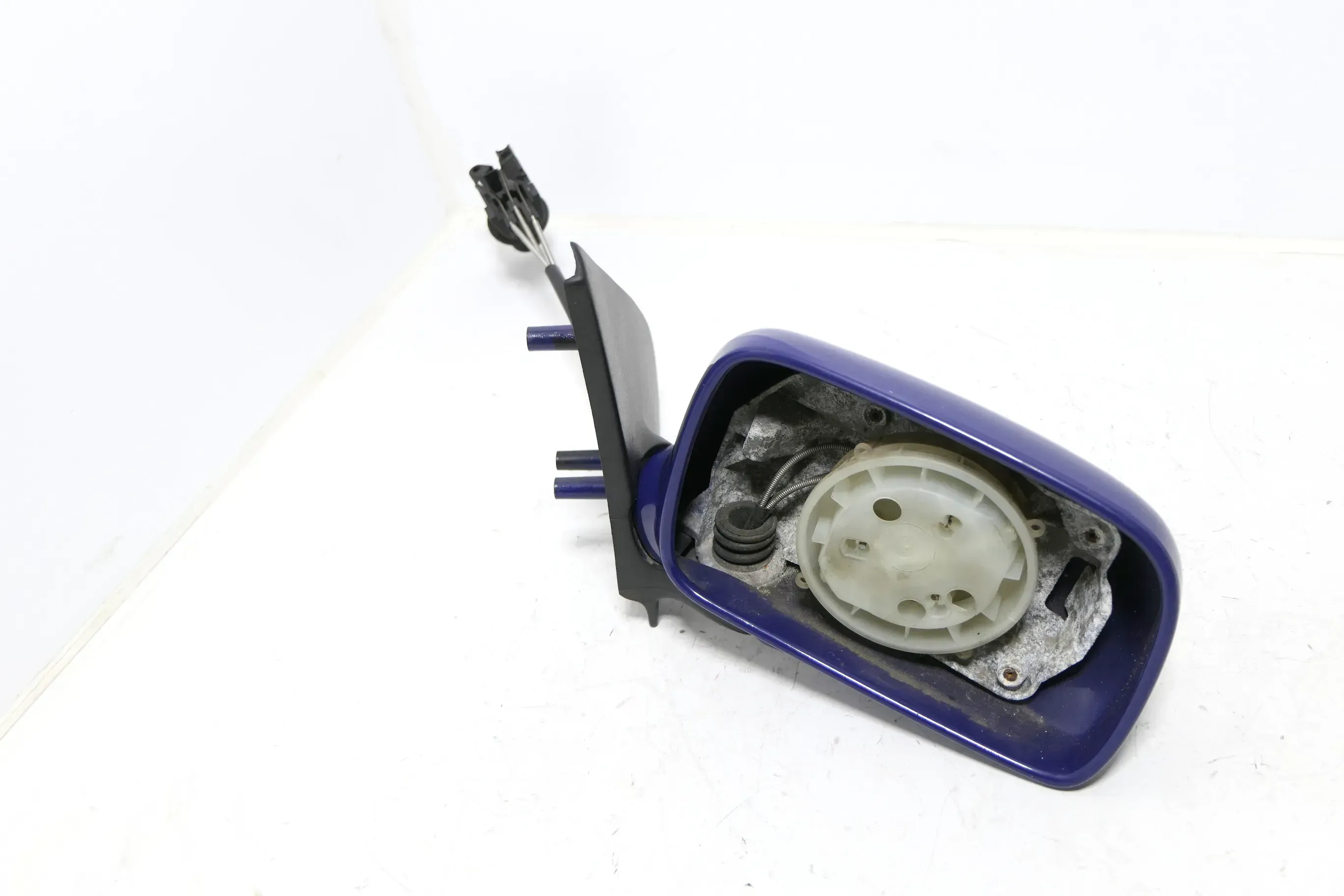 VW Polo 6N manueller manuell Spiegel Außenspiegel rechts Blau LD5D chagallblau o - Bild 1