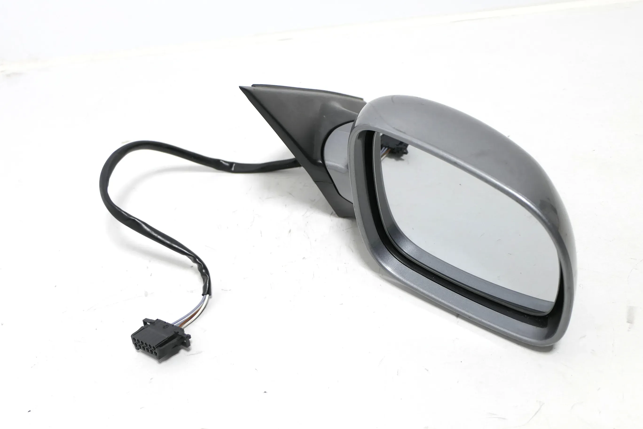 VW Passat 3B 3BG elektrischer Spiegel Außenspiegel rechts mit Glas grau LD7W gre - Bild 1