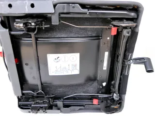 VW Touran Sitz hinten links (hintern Fahrersitz) Rücksitz Isofix United - Bild 8