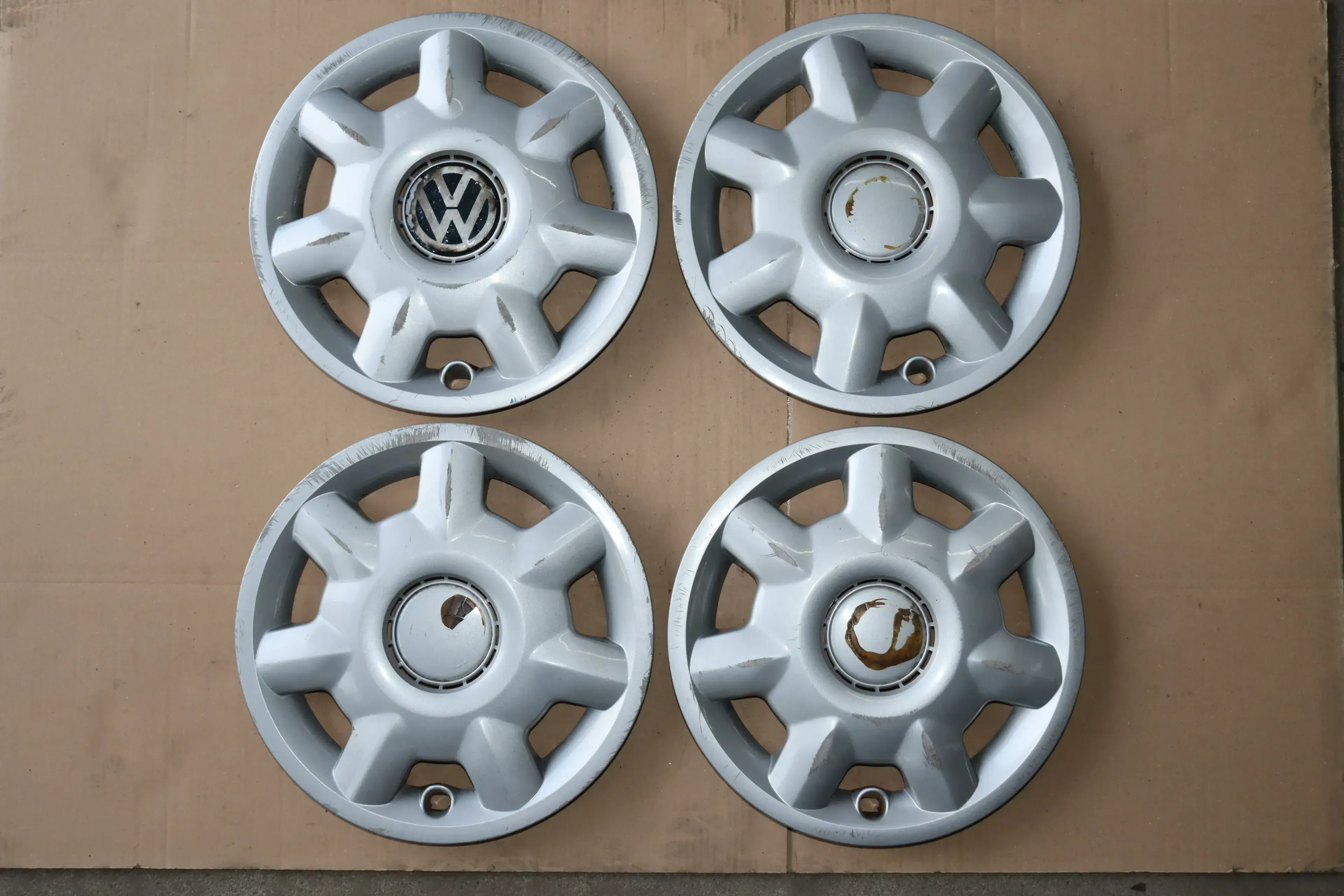 original 4 Stück VW Lupo Polo 6N Radkappe Radzierkappe 14 Zoll 1H0601147 Joker - Bild 1