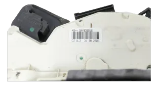 VW Golf 6 Stellmotor Tür Türschloß mit ZV hinten rechts 5K4839016B 5K4839016M - Bild 4