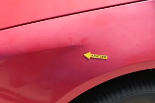 VW Passat 3C Kotflügel vorne links rot LY3D - Bild 5
