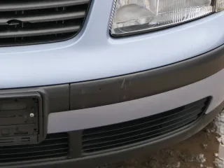 VW Passat 3B Stoßstange vorne Frontstoßstange Stoßfänger vorne blau LL5Y + Grill - Bild 5
